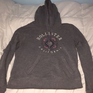 Hollister women’s sweatshirt